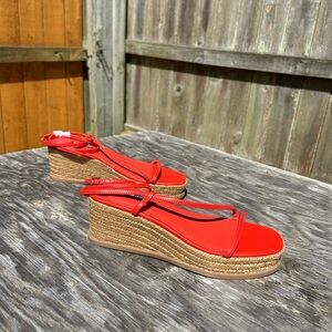 Nine West women’s Alexx espadrille sandal blood orange ankle wrap‎ wedge size 8